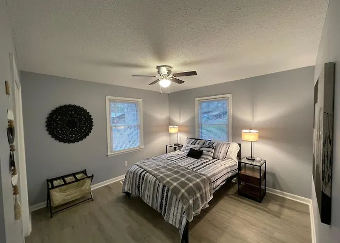 Remodeled Cottage With Sunroom
